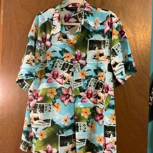 M.E. Sport Hawaiian Camp Shirt Island Floral Tropical Men's Large L Colorful